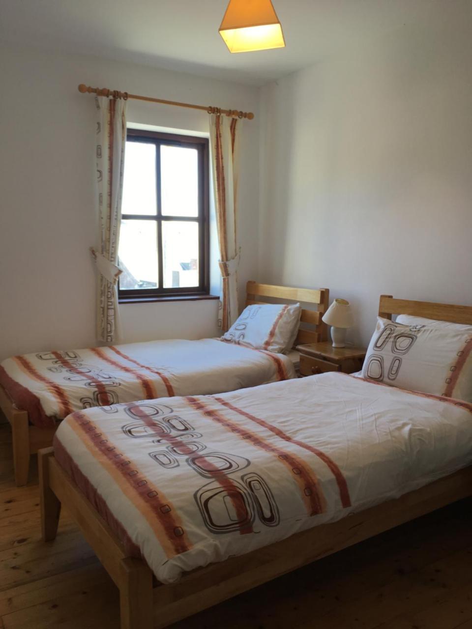 O'Connors Guesthouse Faha  Екстериор снимка